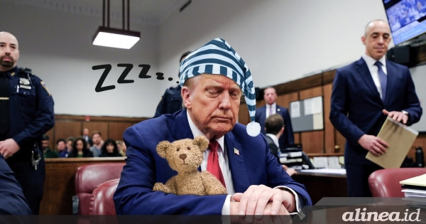 Trump tertidur di sidang langsung jadi bahan meme dan olok-olok musuhnya